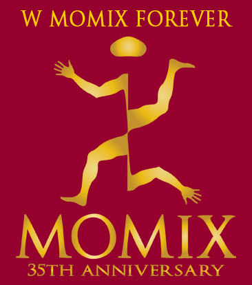 W Momix Forever