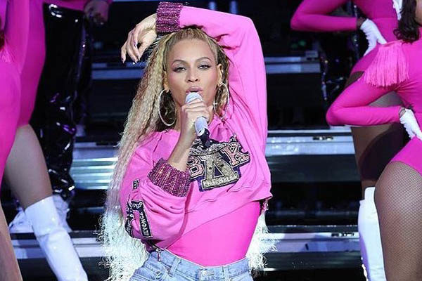 Beyoncé in rosa