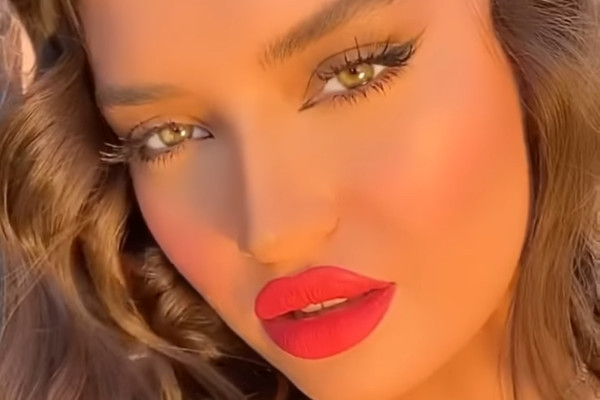 Selma Blush Technique