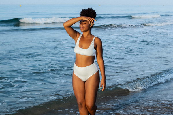 Bikini a vita alta