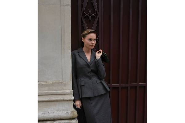 Suit skirt