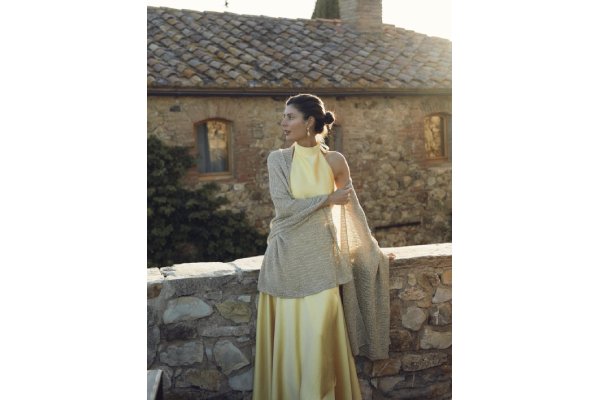 Butter yellow